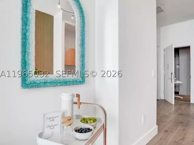 1-bedroom condo for sale in Hollywood - 4111 S Ocean Dr 603 - MondialRealty