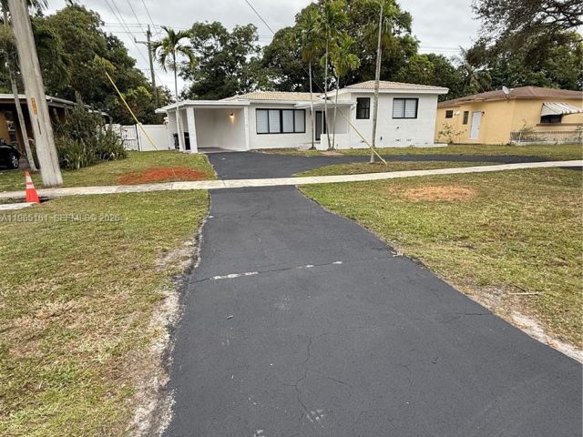 Home for sale at 12615 N Miami Ave - photo 7436176