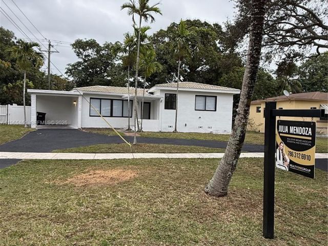 Home for sale at 12615 N Miami Ave - photo 7436180