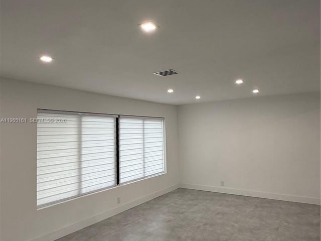 Home for sale at 12615 N Miami Ave - photo 7436182