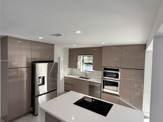 Home for sale at 12615 N Miami Ave - photo 7436192