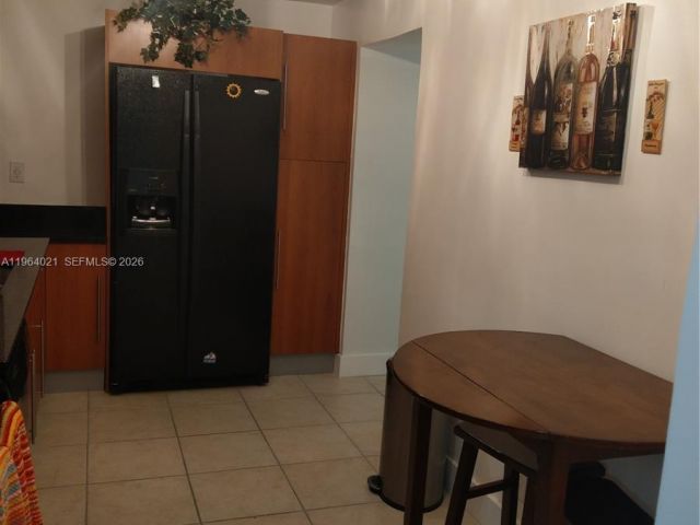 Apartment for rent  Unit #210 - photo 7466850