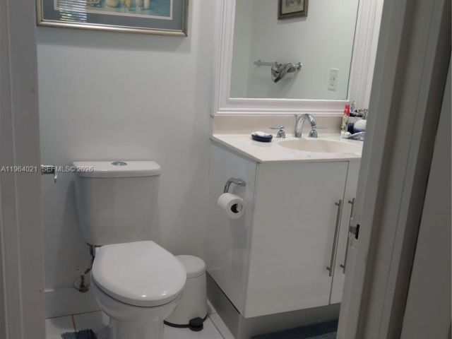 Apartment for rent  Unit #210 - photo 7466856