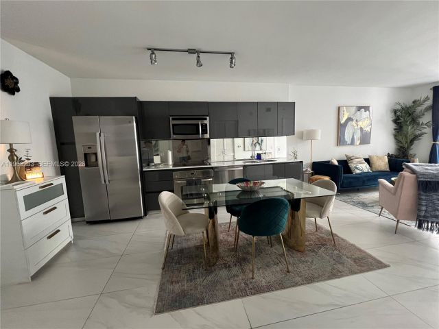 Apartment for rent  Unit #1404 - photo 7429295