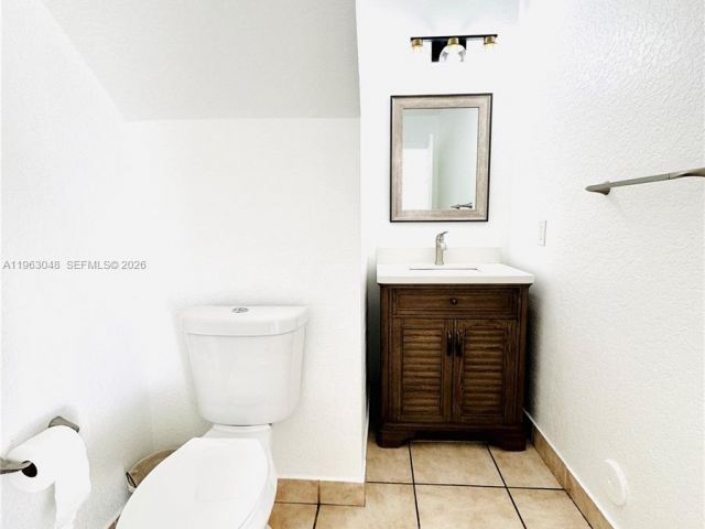 Home for rent at 16534 SW 97th Ter 16534 - photo 7428443