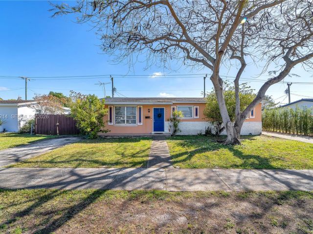 Home for sale at 3235 SW 93rd Ct - photo 7464463