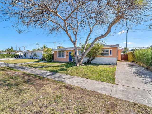 Home for sale at 3235 SW 93rd Ct - photo 7464465