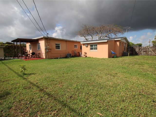 Home for sale at 3235 SW 93rd Ct - photo 7464480