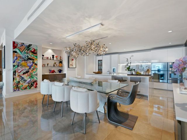 Apartment for sale  Unit #1706 - photo 7428342