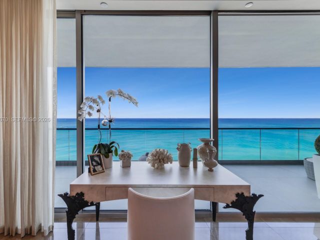 Apartment for sale  Unit #1706 - photo 7428348