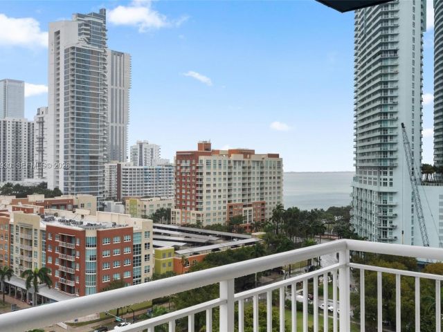 Apartment for sale  Unit #1510 - photo 7429358