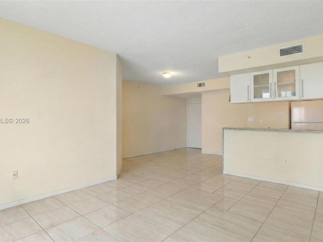 Apartment for sale  Unit #1510 - photo 7429362