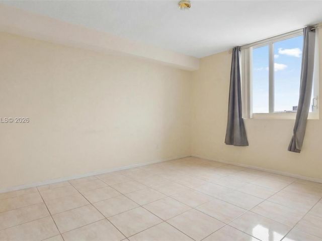 Apartment for sale  Unit #1510 - photo 7429365