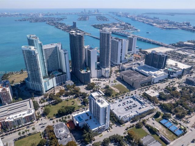 Apartment for sale  Unit #1510 - photo 7429370