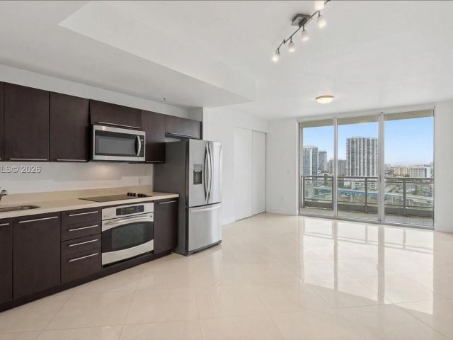 Apartment for sale  Unit #1608 - photo 7476551