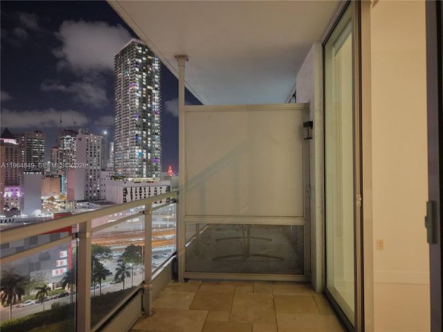 Apartment for sale  Unit #1608 - photo 7476557