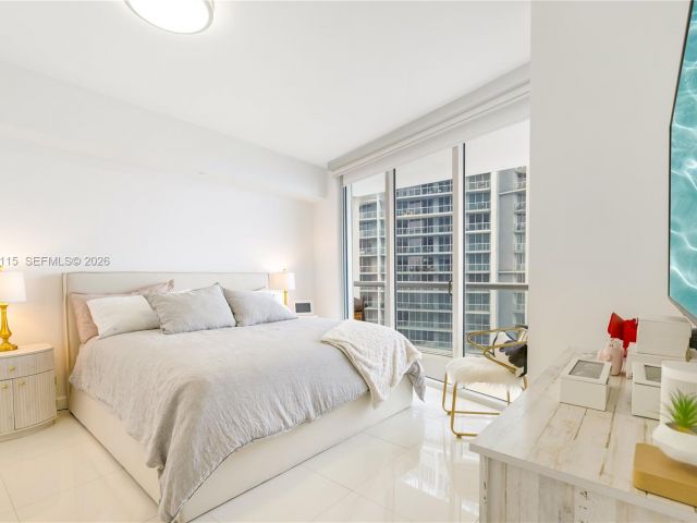 Apartment for rent  Unit #4704 - photo 7429128