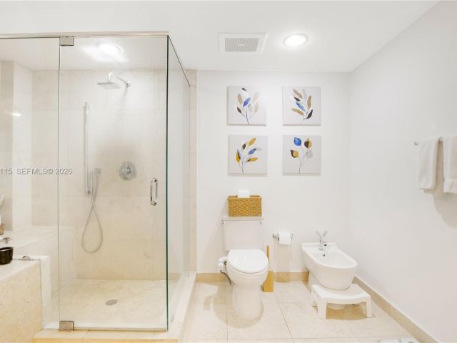 Apartment for rent  Unit #4704 - photo 7429131