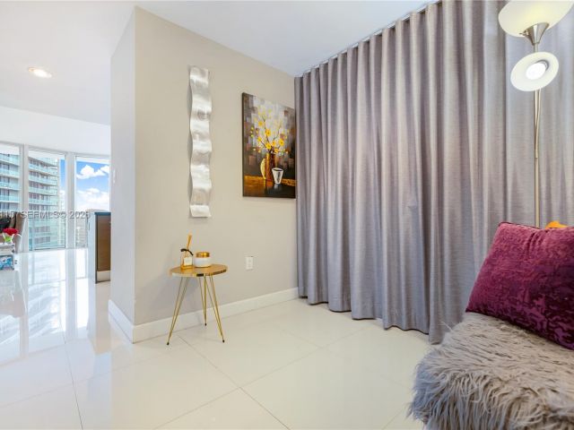 Apartment for rent  Unit #4704 - photo 7429132