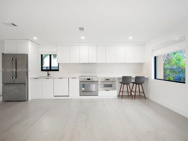 Home for rent at 3668 SW 26th St 0 - photo 7428836