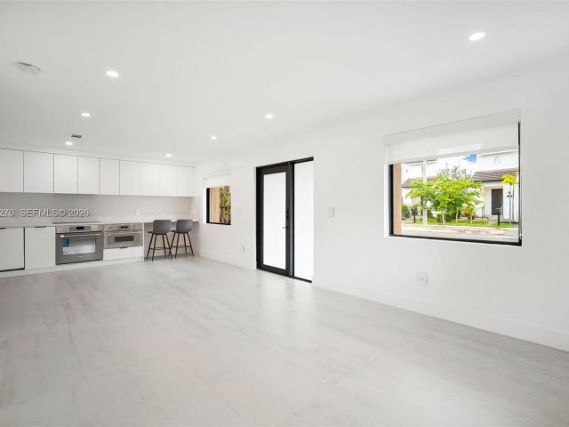 Home for rent at 3668 SW 26th St 0 - photo 7428837