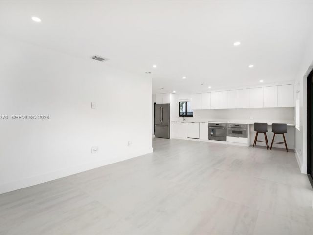 Home for rent at 3668 SW 26th St 0 - photo 7428840