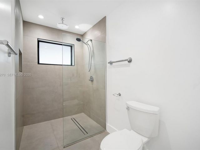 Home for rent at 3668 SW 26th St 0 - photo 7428845