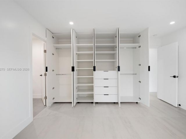 Home for rent at 3668 SW 26th St 0 - photo 7428846