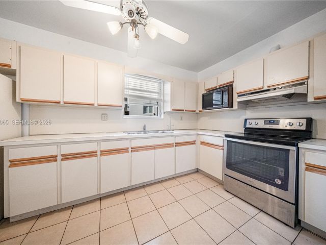 Home for sale at 3330 SW 2nd St - photo 7437450