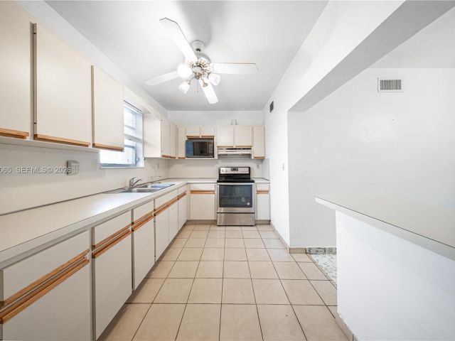 Home for sale at 3330 SW 2nd St - photo 7437452