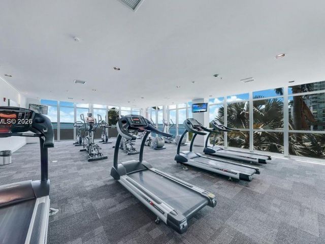 Apartment for rent  Unit #PH105 - photo 7429287