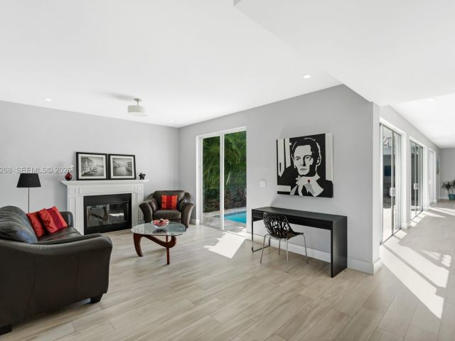 Home for sale at 1320 San Benito Ave - photo 7470715