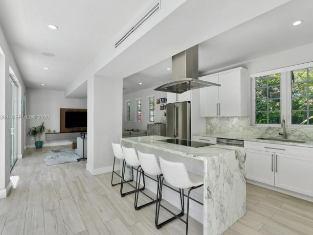 Home for sale at 1320 San Benito Ave - photo 7470720