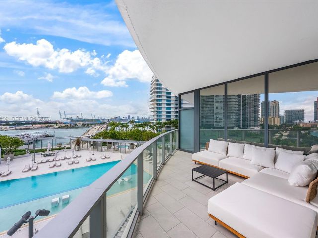 Apartment for sale  Unit #901 - photo 7428691