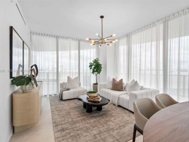 Apartment for sale  Unit #901 - photo 7428714