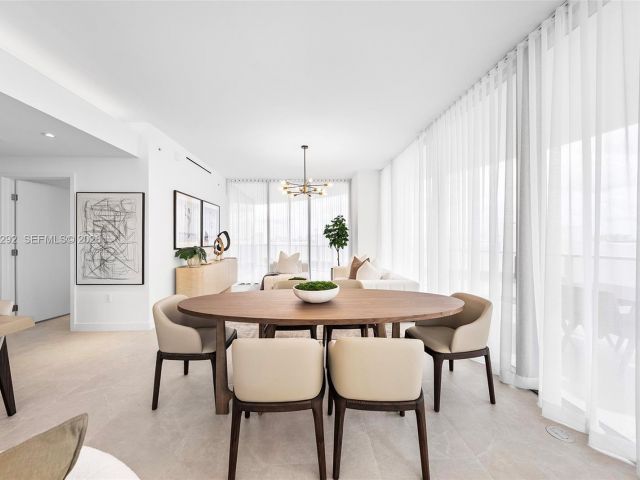 Apartment for sale  Unit #901 - photo 7428716