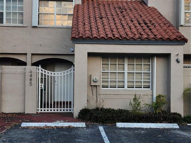 Home for sale at 6485 SW 129th Ave - photo 7445499