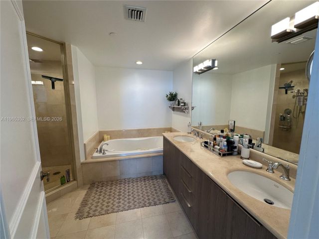 Apartment for sale  Unit # - photo 7430163