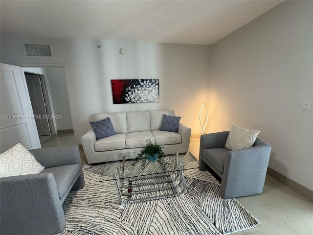 Apartment for rent  Unit #1108 - photo 7429333