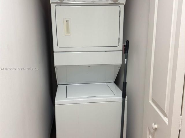 Apartment for rent  Unit #1108 - photo 7429346