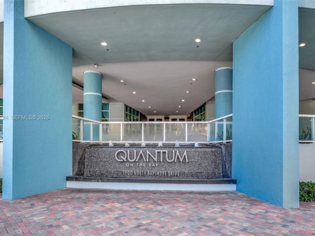 Apartment for rent  Unit #1505 - photo 7429801