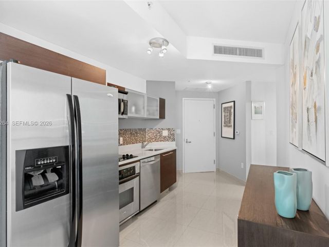 Apartment for sale  Unit #1505 - photo 7429812