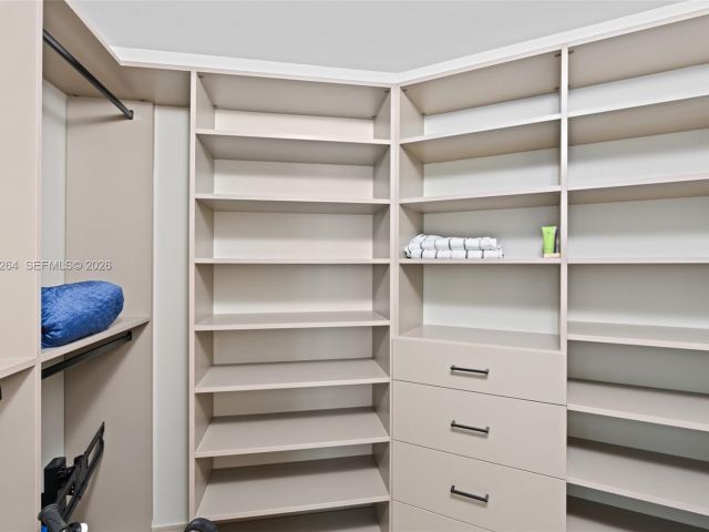 Apartment for sale  Unit #1505 - photo 7429818