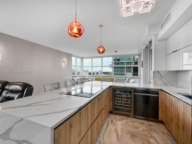 Apartment for sale  Unit #2-1107 - photo 7502495