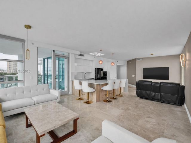 Apartment for sale  Unit #2-1107 - photo 7502498