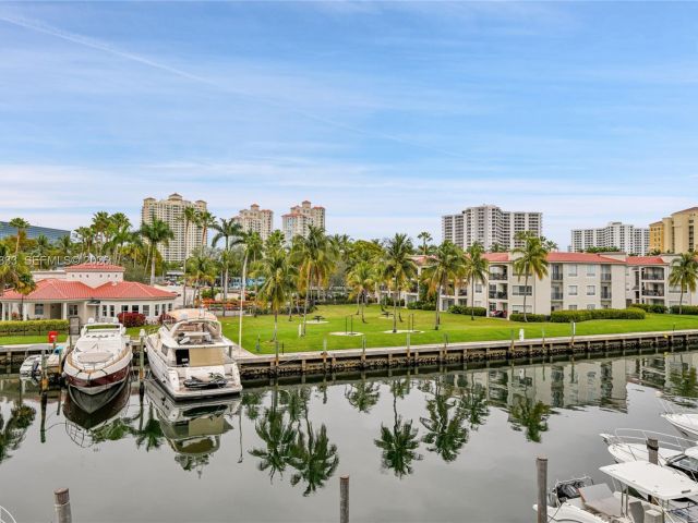 Apartment for sale  Unit #2-1107 - photo 7502509