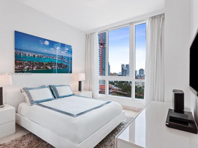 Apartment for rent  Unit #1001 - photo 7428938