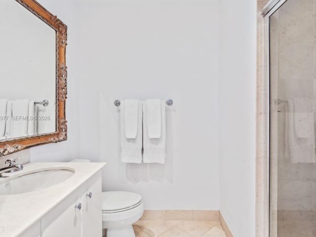 Apartment for rent  Unit #1001 - photo 7428939