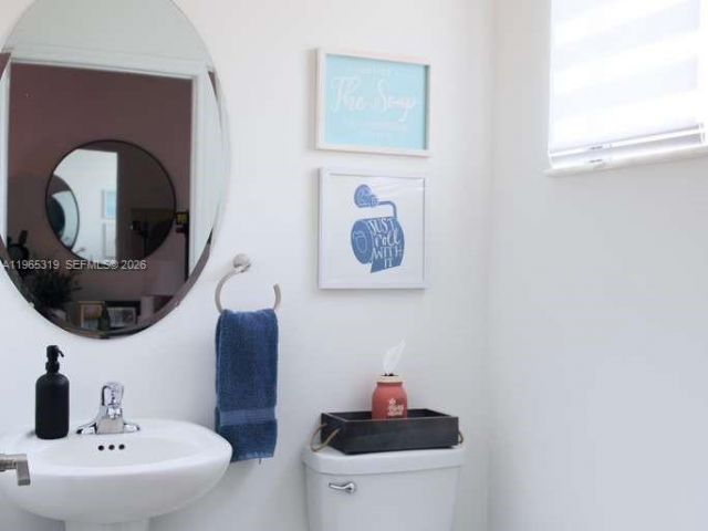 Home for sale at 20917 NE 8th Ave - photo 7444053