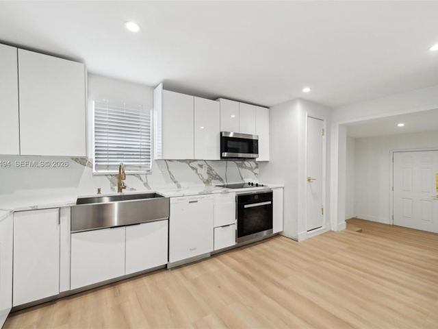 Home for sale at 299 S Biscayne River Dr - photo 7428885